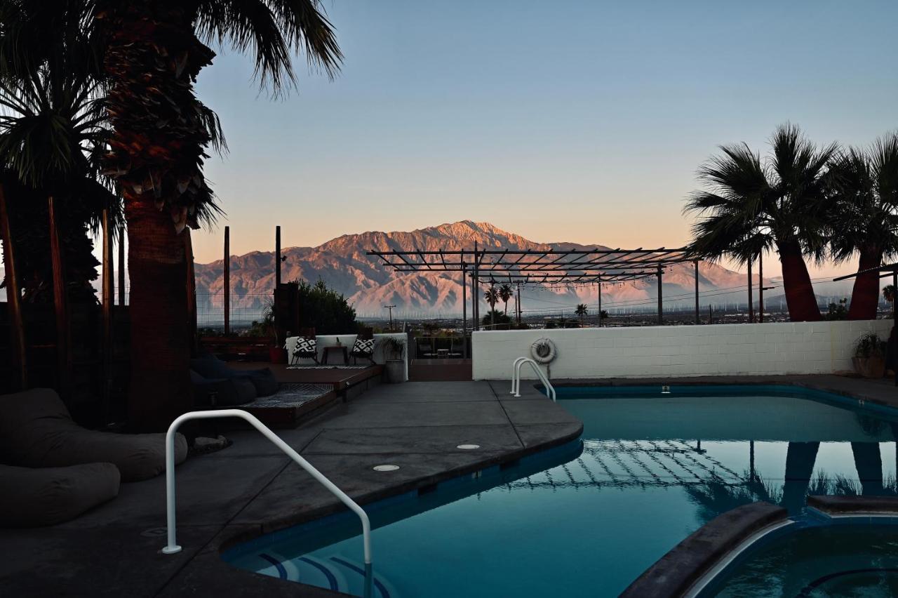 Miracle Manor Boutique Hotel & Spa Desert Hot Springs Exterior photo
